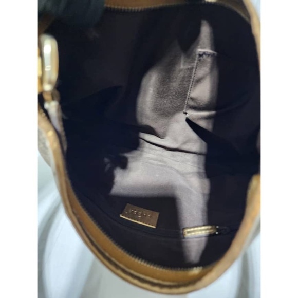Authentic GUCCI GG Fabric Abbey Medium D-Ring Hobo Bag Gold - Picture 6 of 15